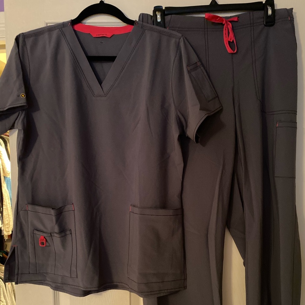 Carhartt force scrub set